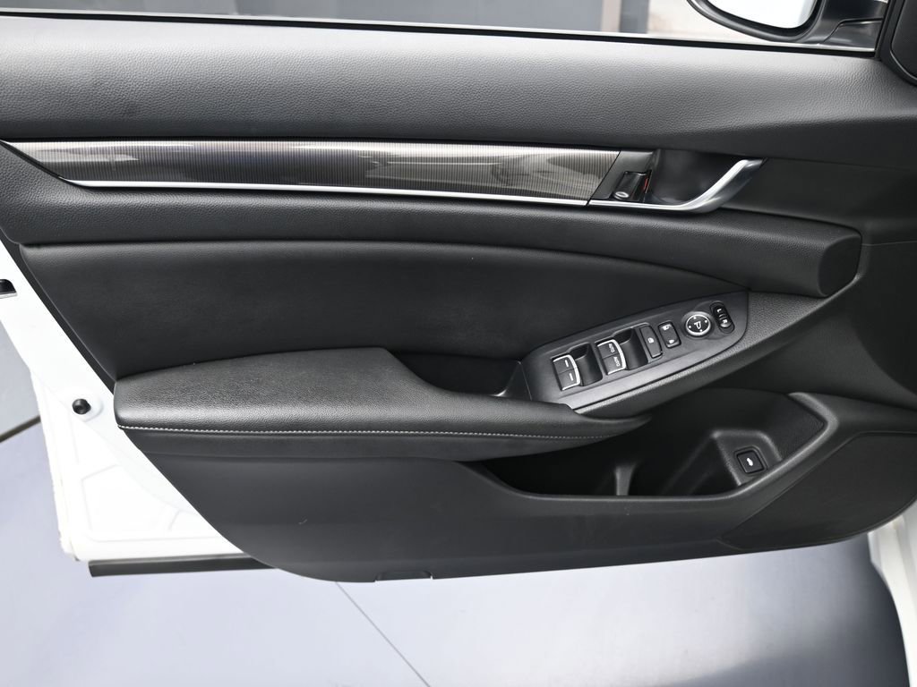 Used 2020 Honda Accord Sport image 12