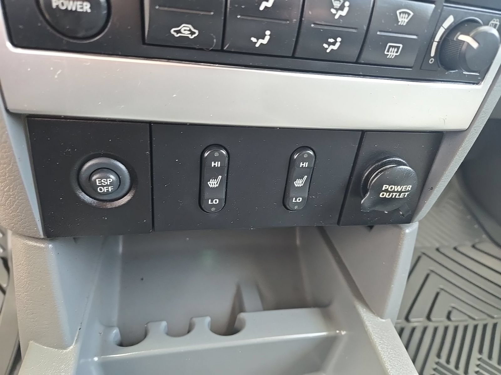 Used 2006 Dodge Durango Limited AWD/4WD image 16