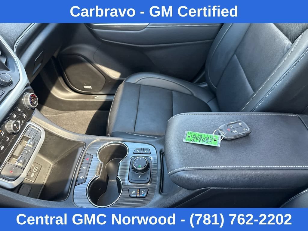 Certified 2023 GMC Acadia SLT w/ Elevation Edition AWD/4WD image 19