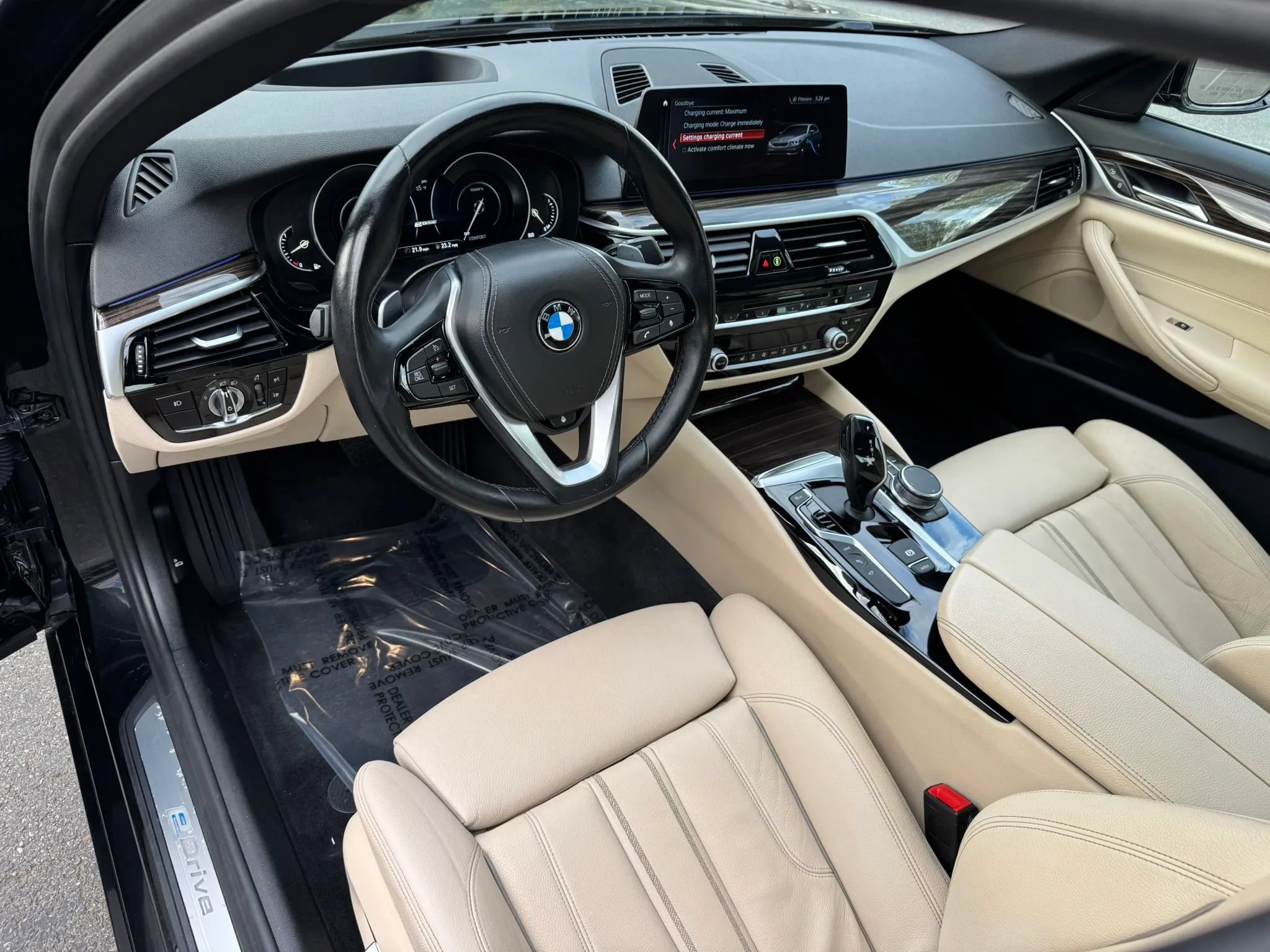 Used 2018 BMW 530e xDrive AWD/4WD image 21