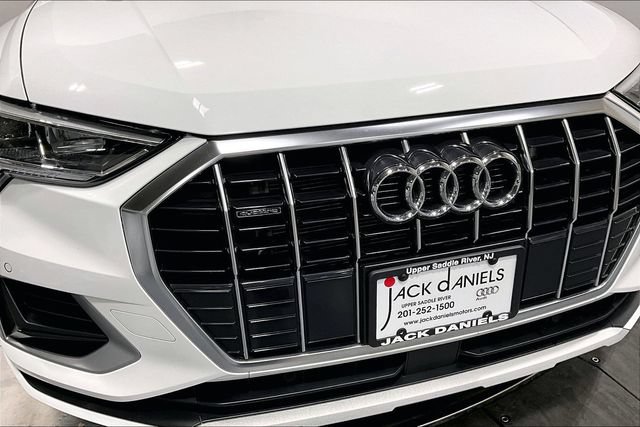 Used 2024 Audi Q3 2.0T Premium AWD/4WD image 23
