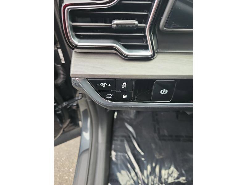 New 2025 Kia Sportage X-Line image 40
