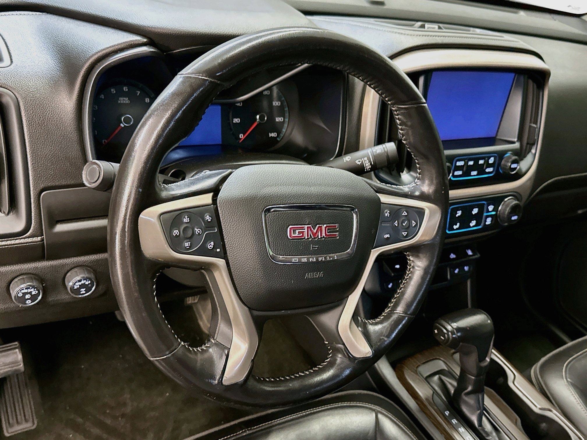 Used 2018 GMC Canyon Denali AWD/4WD image 18