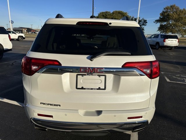 Used 2019 GMC Acadia Denali image 6