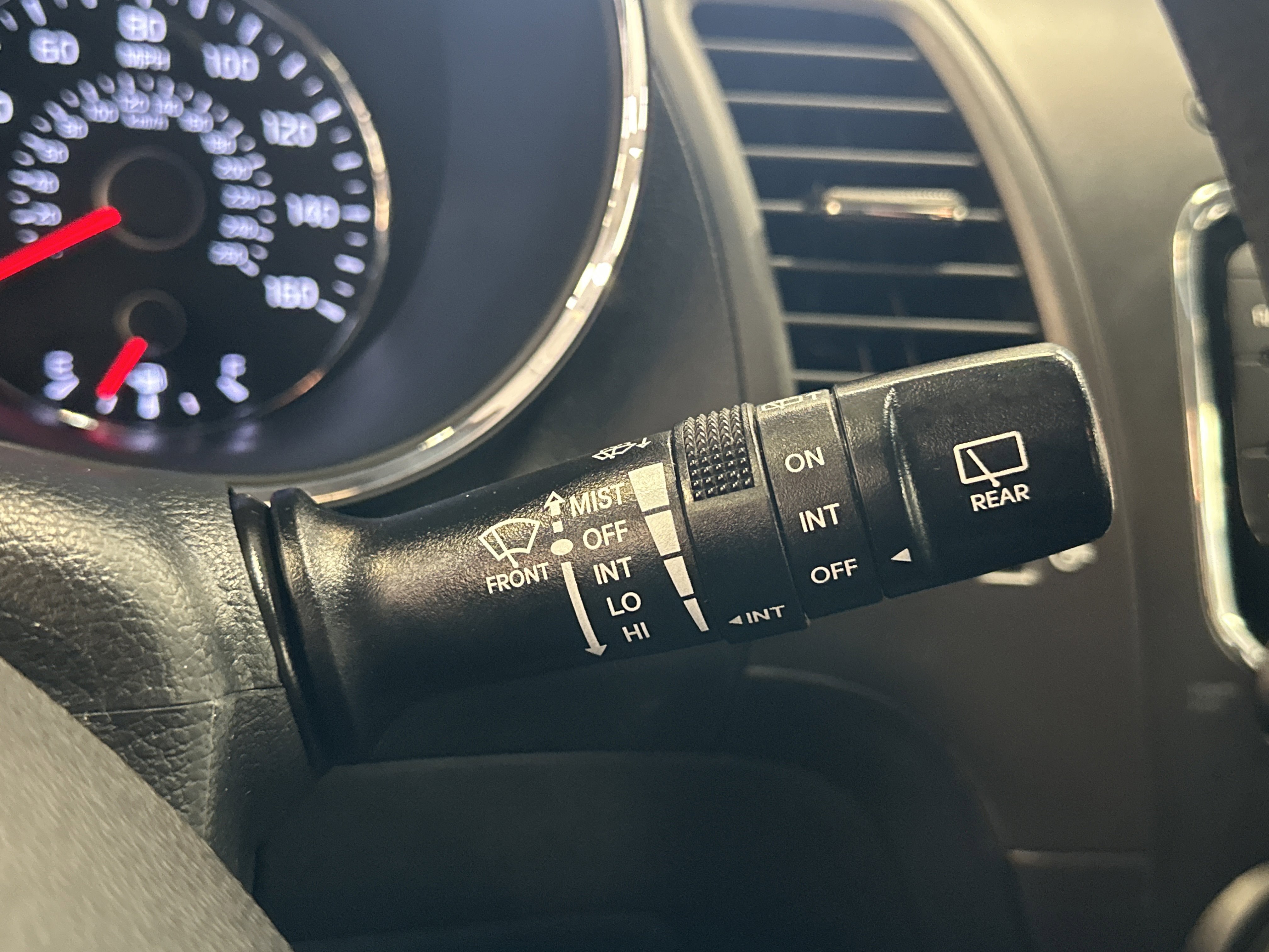 Used 2017 Kia Forte LX image 30