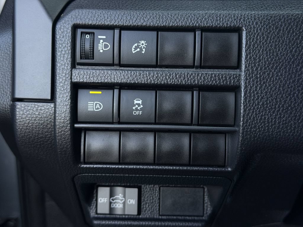 Used 2026 Toyota Tacoma SR AWD/4WD image 23