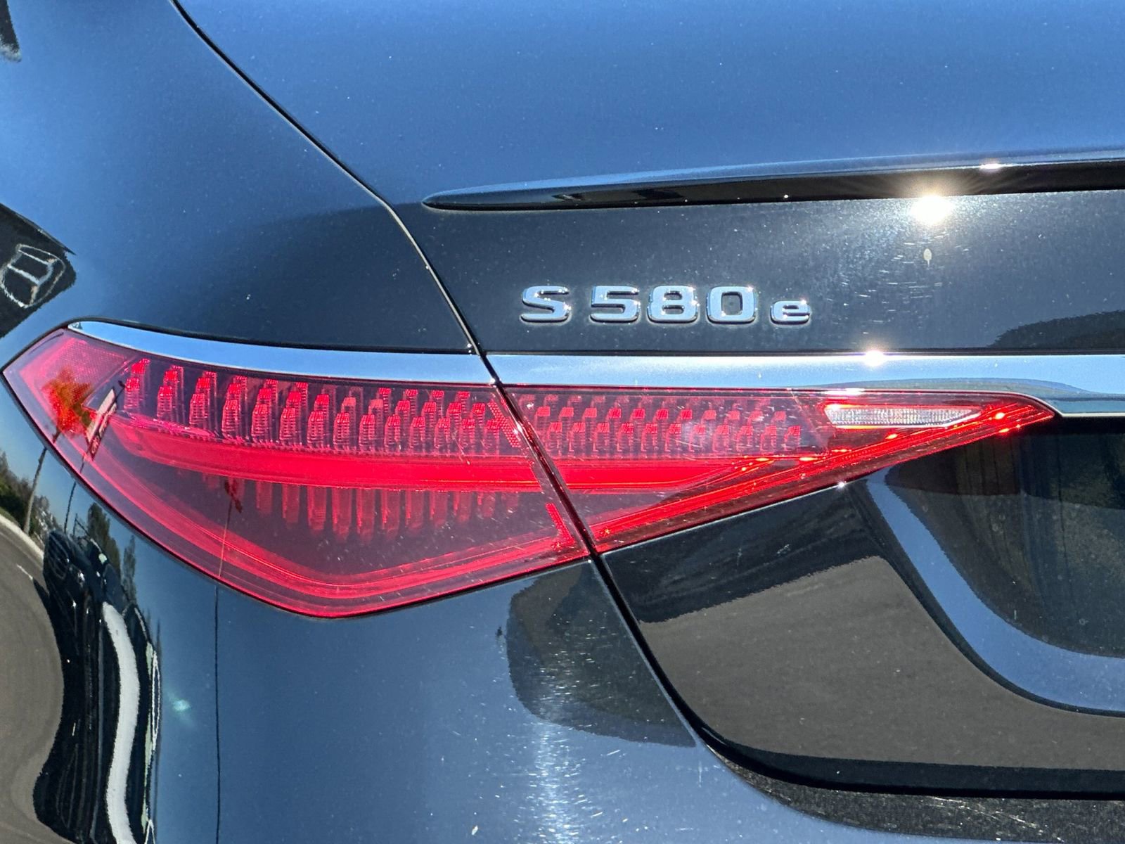 Certified 2024 Mercedes-Benz S 580e 4MATIC Sedan image 33