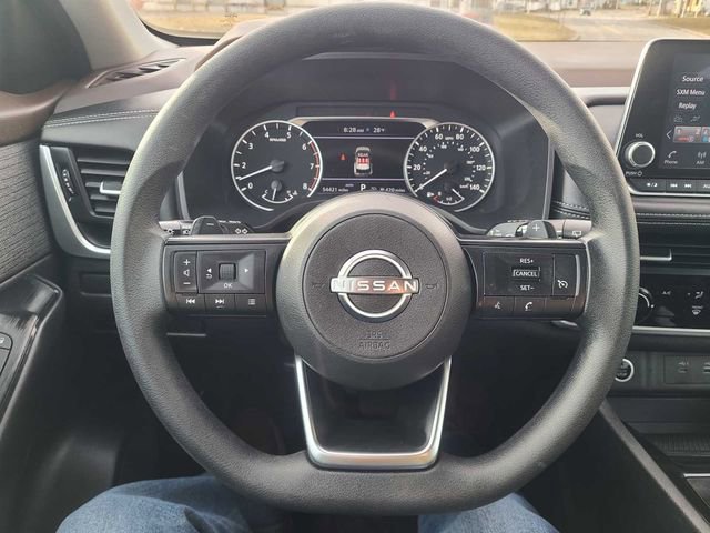 Used 2023 Nissan Rogue S image 24