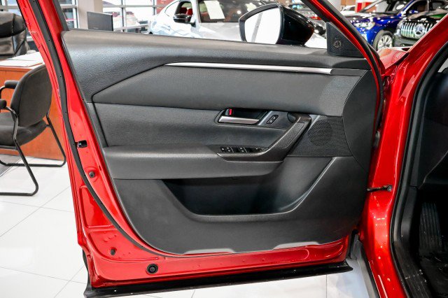 Used 2023 MAZDA CX-50 2.5 S w/ Preferred Plus Pkg image 17