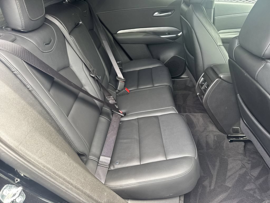 Used 2025 Cadillac XT4 Premium Luxury AWD/4WD image 15