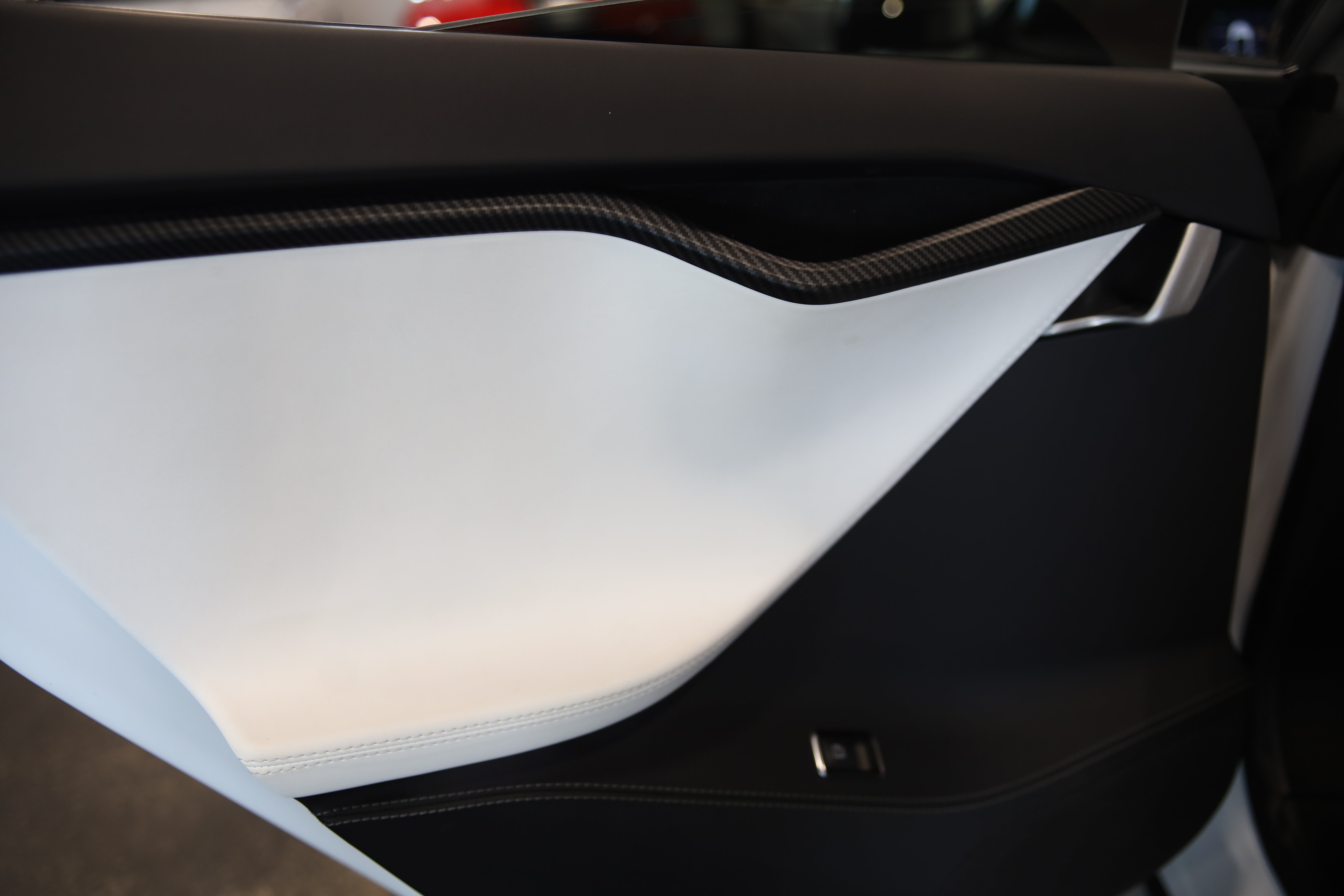 Used 2019 Tesla Model S Long Range AWD/4WD image 34
