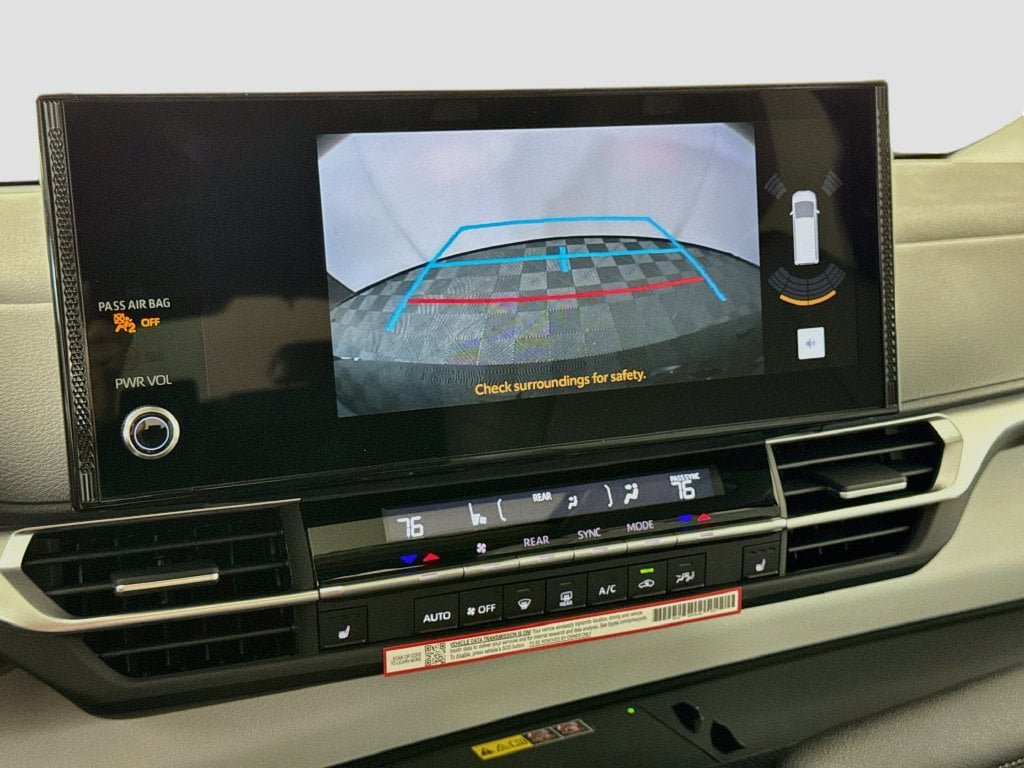 New 2026 Toyota Sienna XLE AWD/4WD image 23