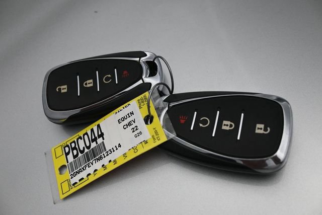 Used 2022 Chevrolet Equinox LS FWD image 44