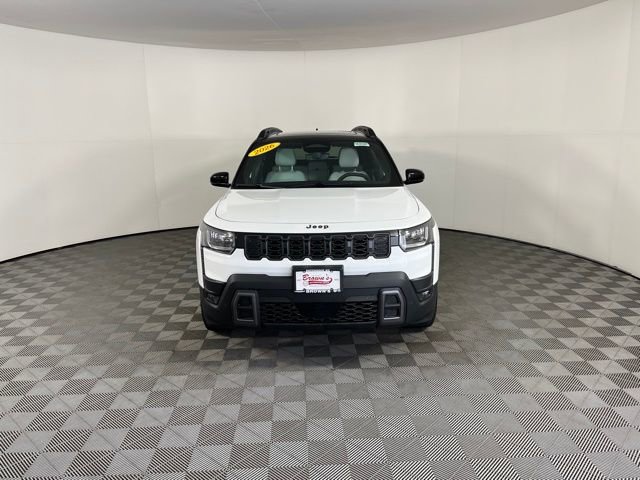 Used 2026 Jeep Cherokee Overland AWD/4WD image 2