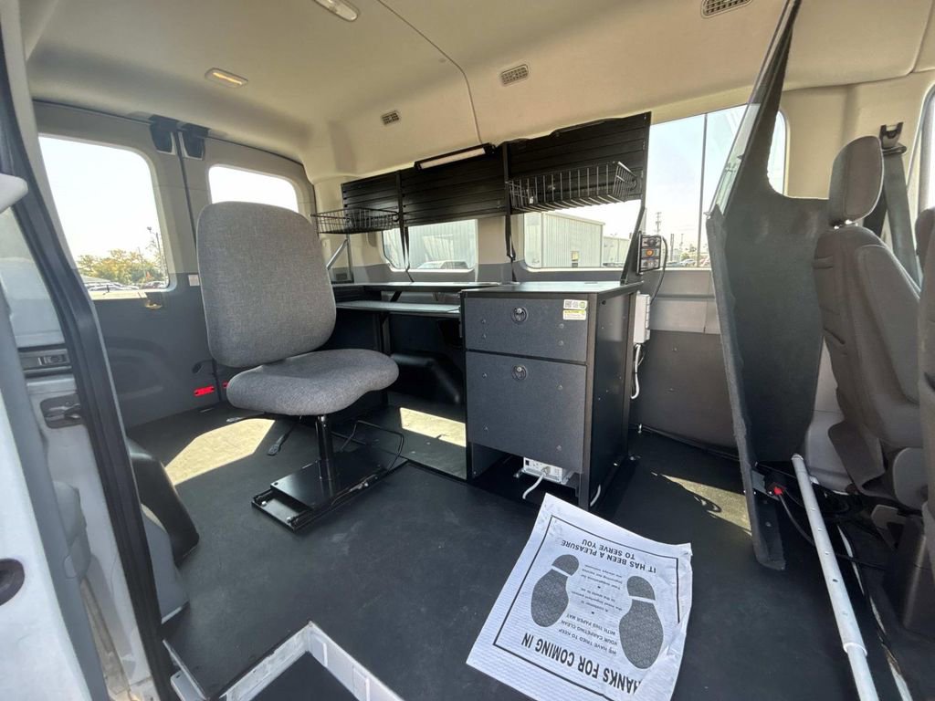 Used 2019 Ford Transit 150 XLT image 11