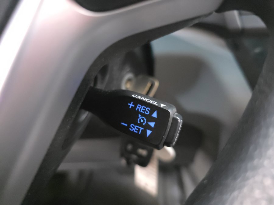 Used 2015 Toyota Sienna L FWD image 19