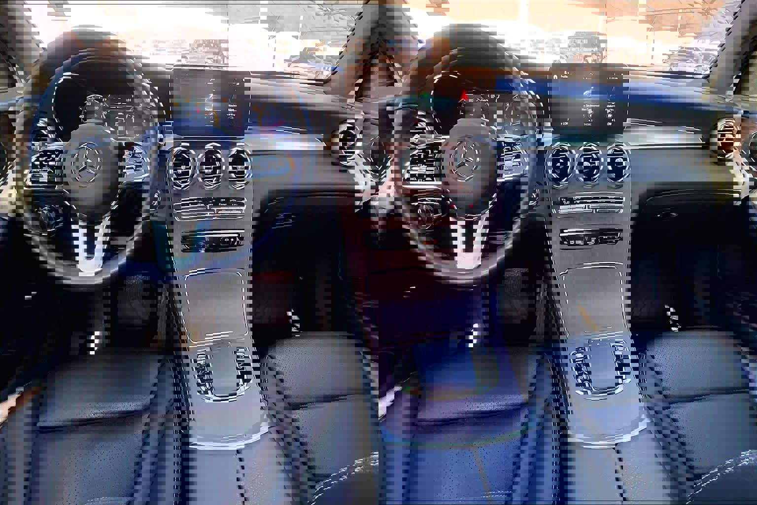 Used 2020 Mercedes-Benz GLC 300 image 14