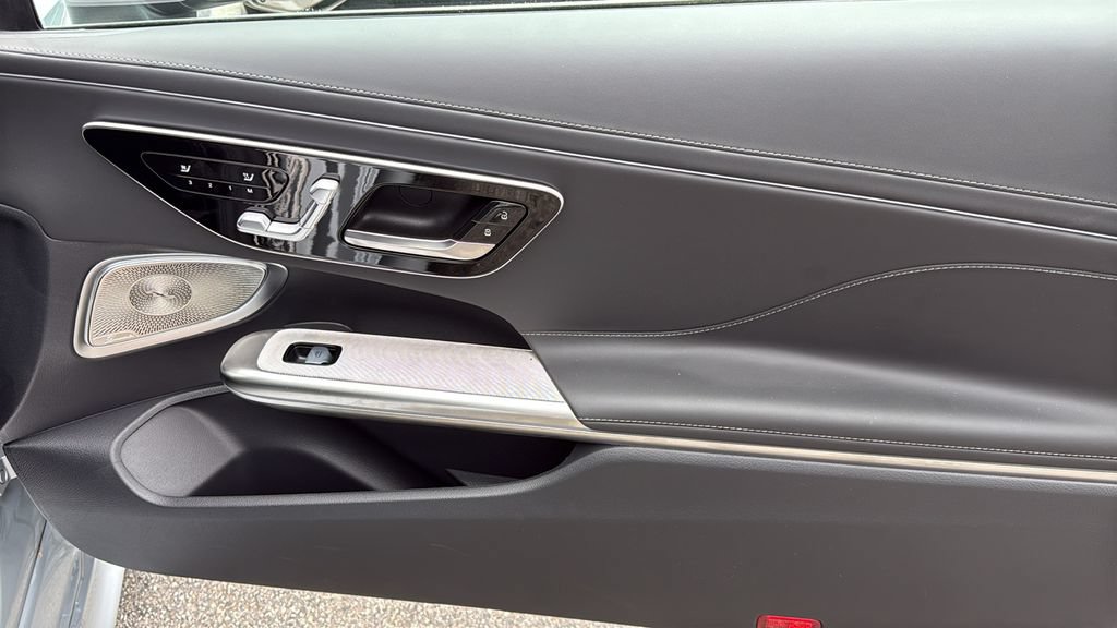 Certified 2024 Mercedes-Benz CLE 300 4MATIC Coupe image 13