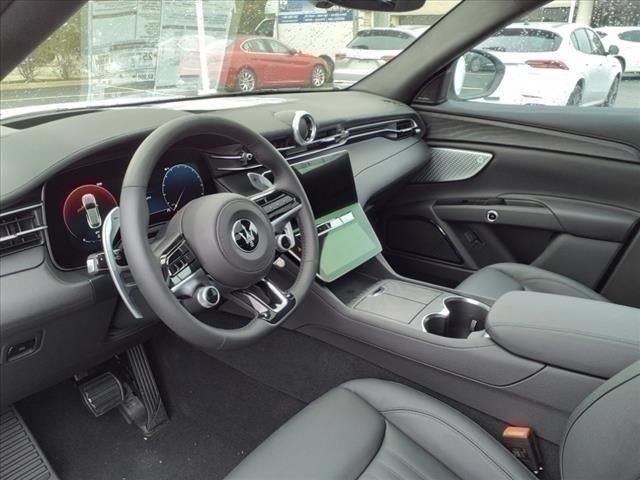 Used 2023 Maserati Grecale GT AWD/4WD image 11
