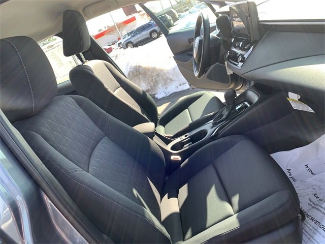 Used 2025 Toyota Corolla LE image 14