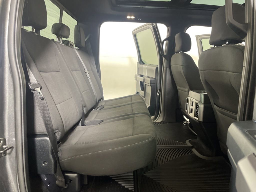 Used 2015 Ford F150 XLT w/ Equipment Group 302A Luxury image 22