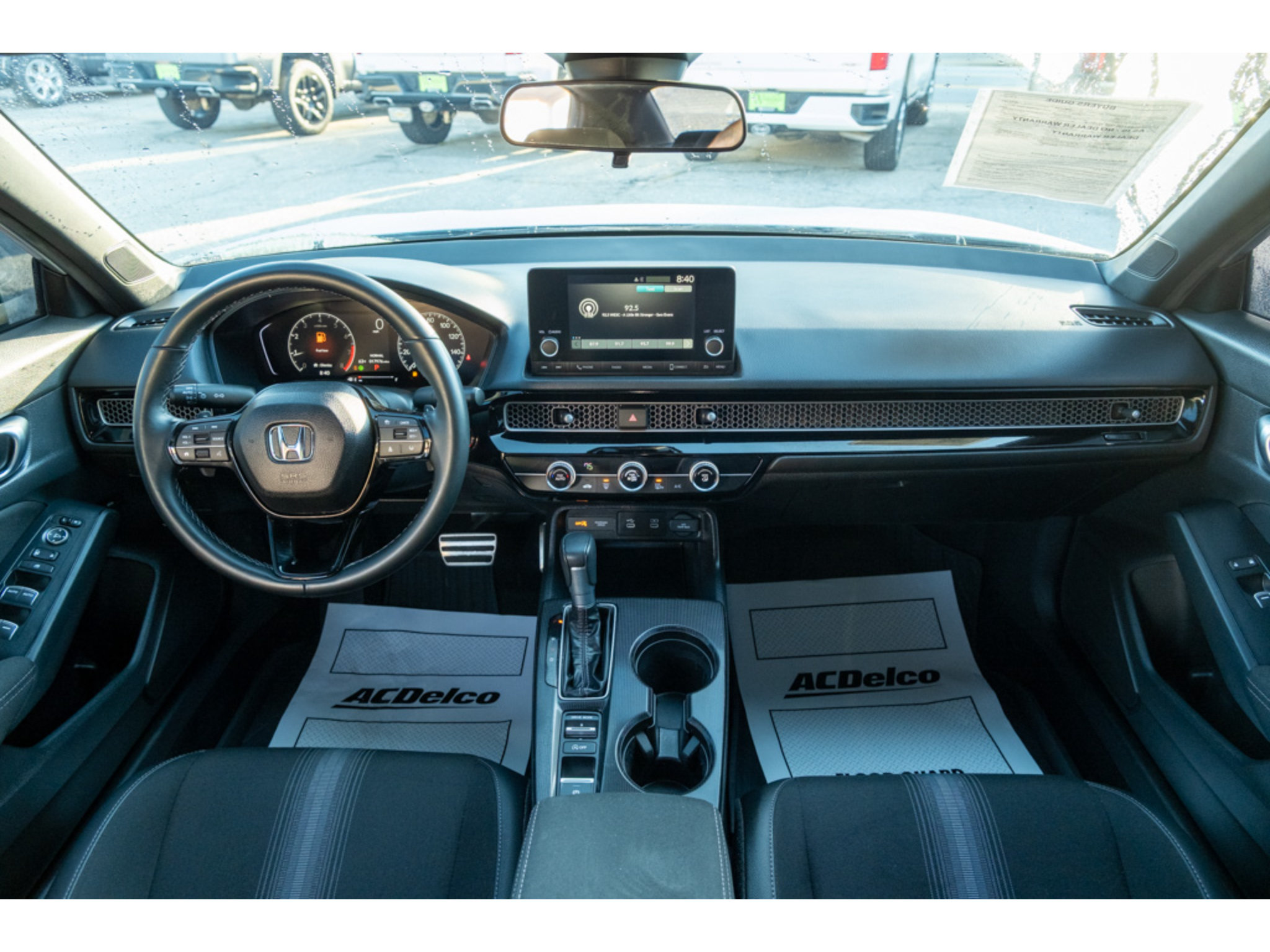 Used 2025 Honda Civic Sport image 31
