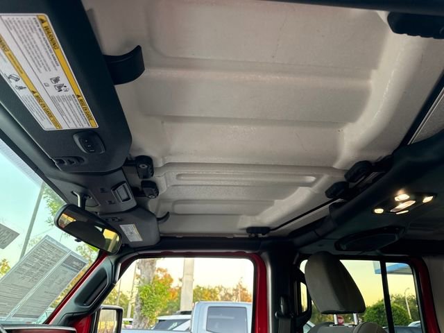 Used 2021 Jeep Wrangler Unlimited Rubicon image 21