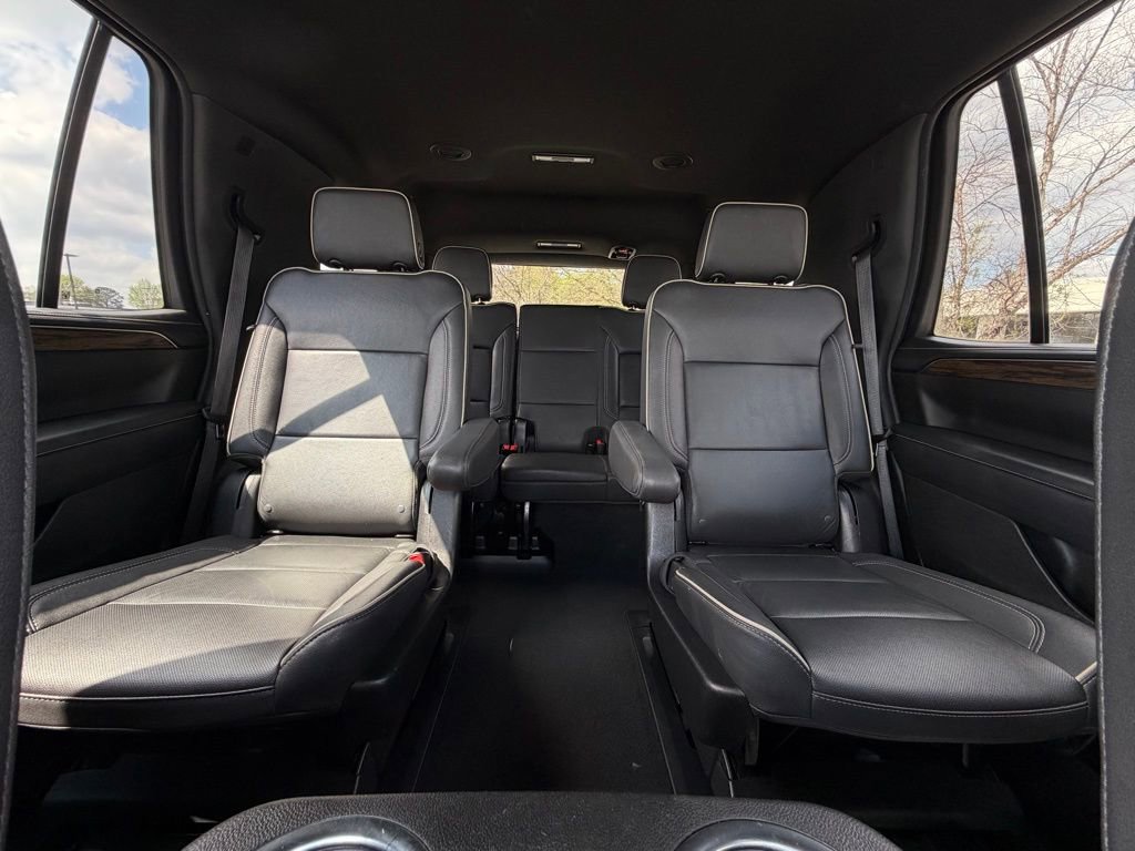 Used 2023 Chevrolet Tahoe Premier AWD/4WD image 24