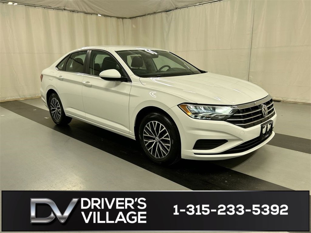 Used 2021 Volkswagen Jetta S image 1