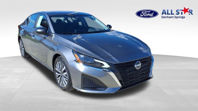 Used 2025 Nissan Altima 2.5 SV