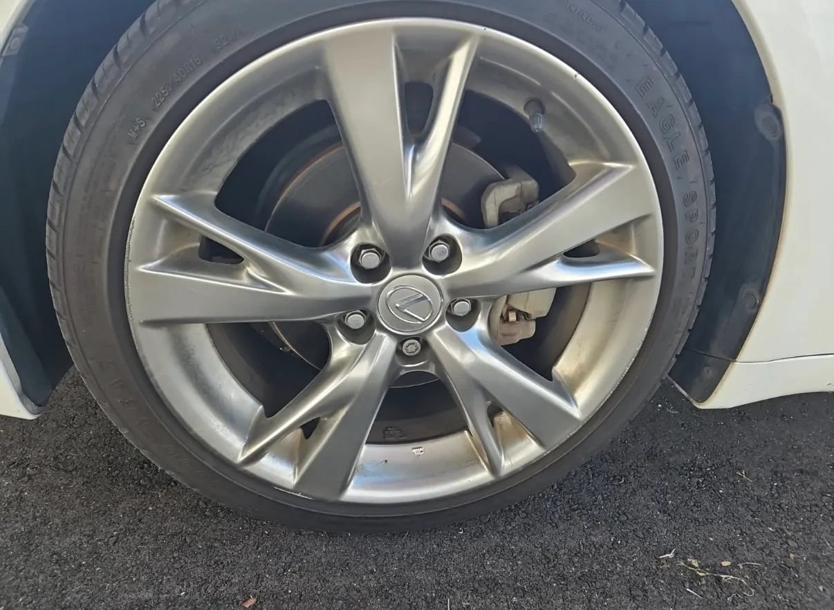 Used 2009 Lexus IS 250 RWD image 2