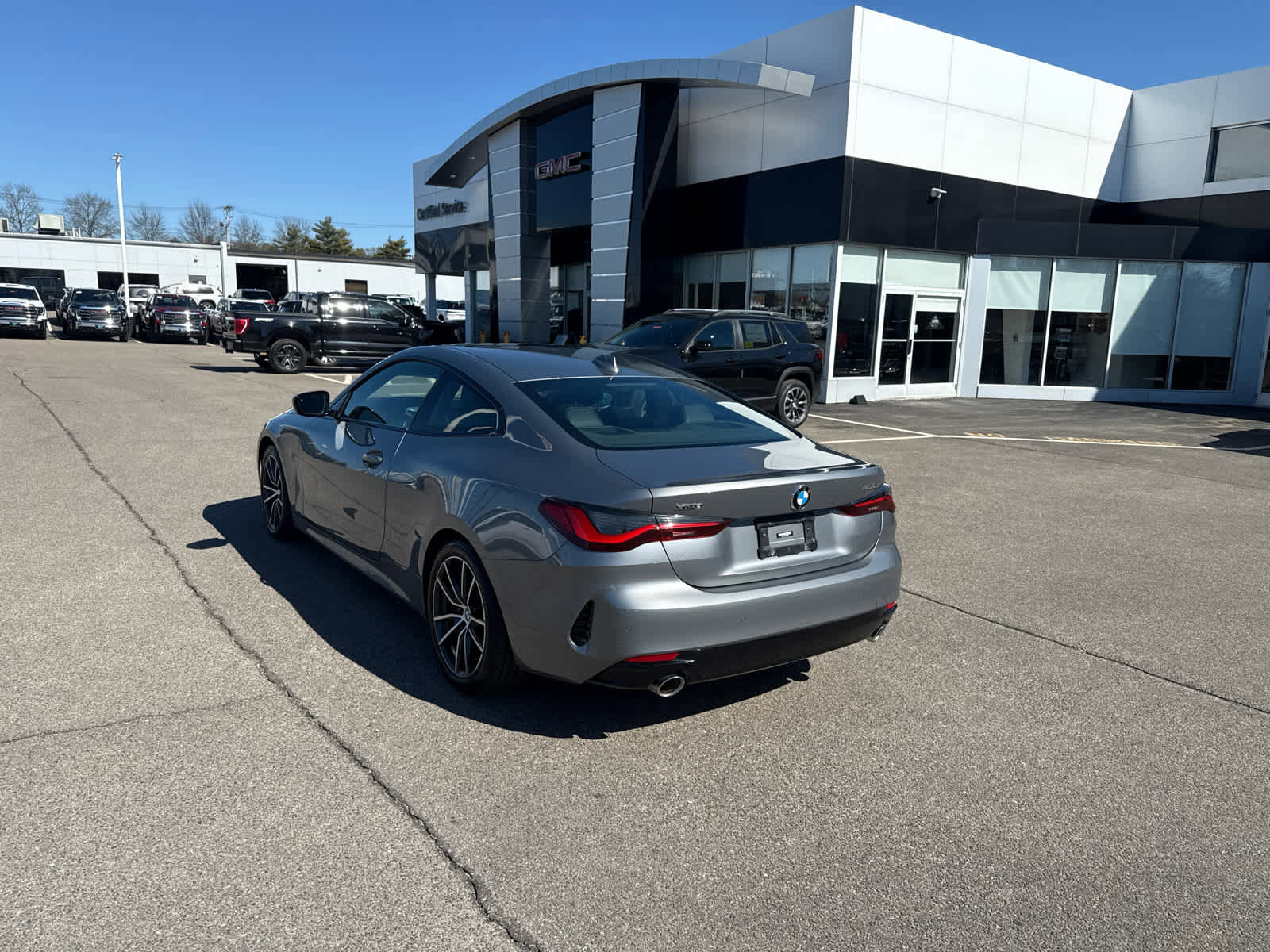 Used 2023 BMW 430i xDrive Coupe w/ Convenience Package image 3