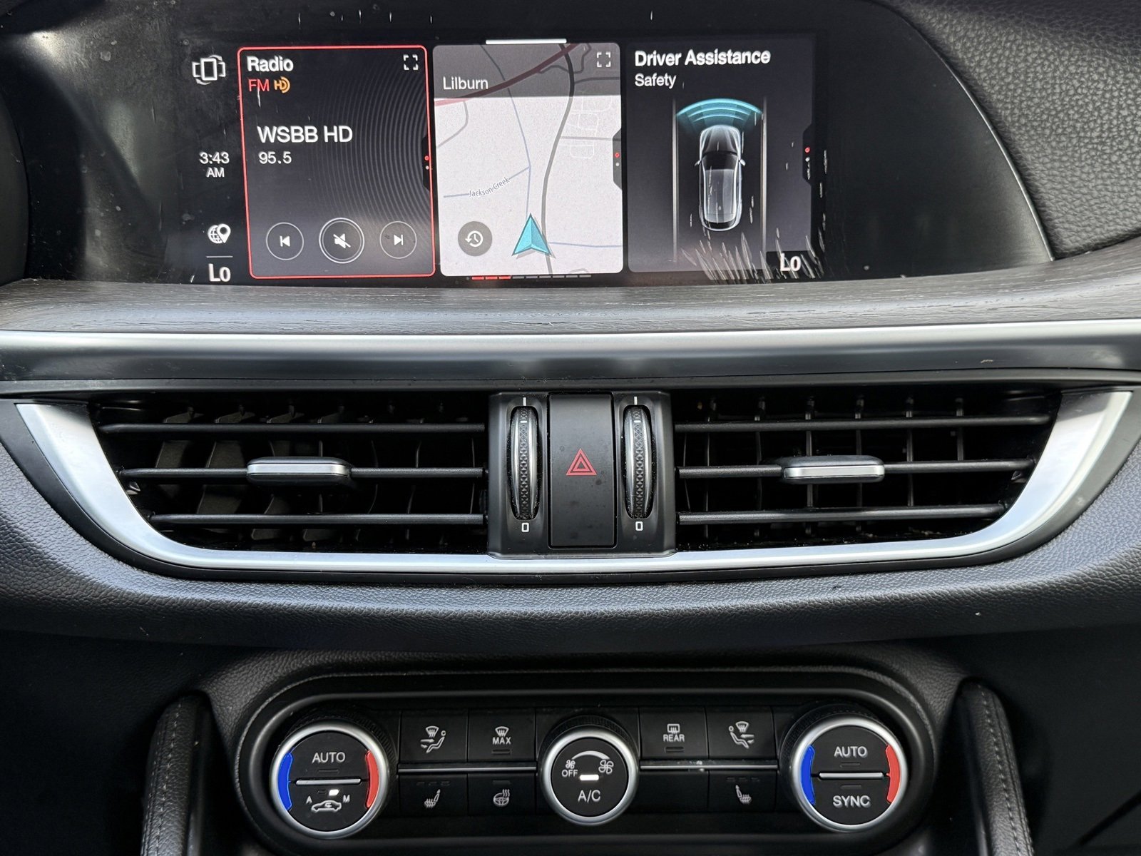 Used 2022 Alfa Romeo Stelvio Ti image 27