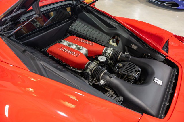 Used 2010 Ferrari 458 Italia Coupe RWD image 30
