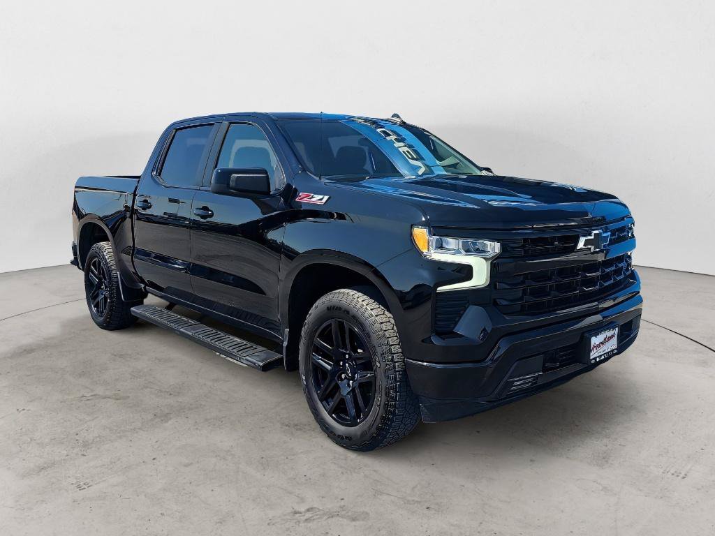Used 2022 Chevrolet Silverado 1500 RST w/ Z71 Off-Road Package AWD/4WD image 1