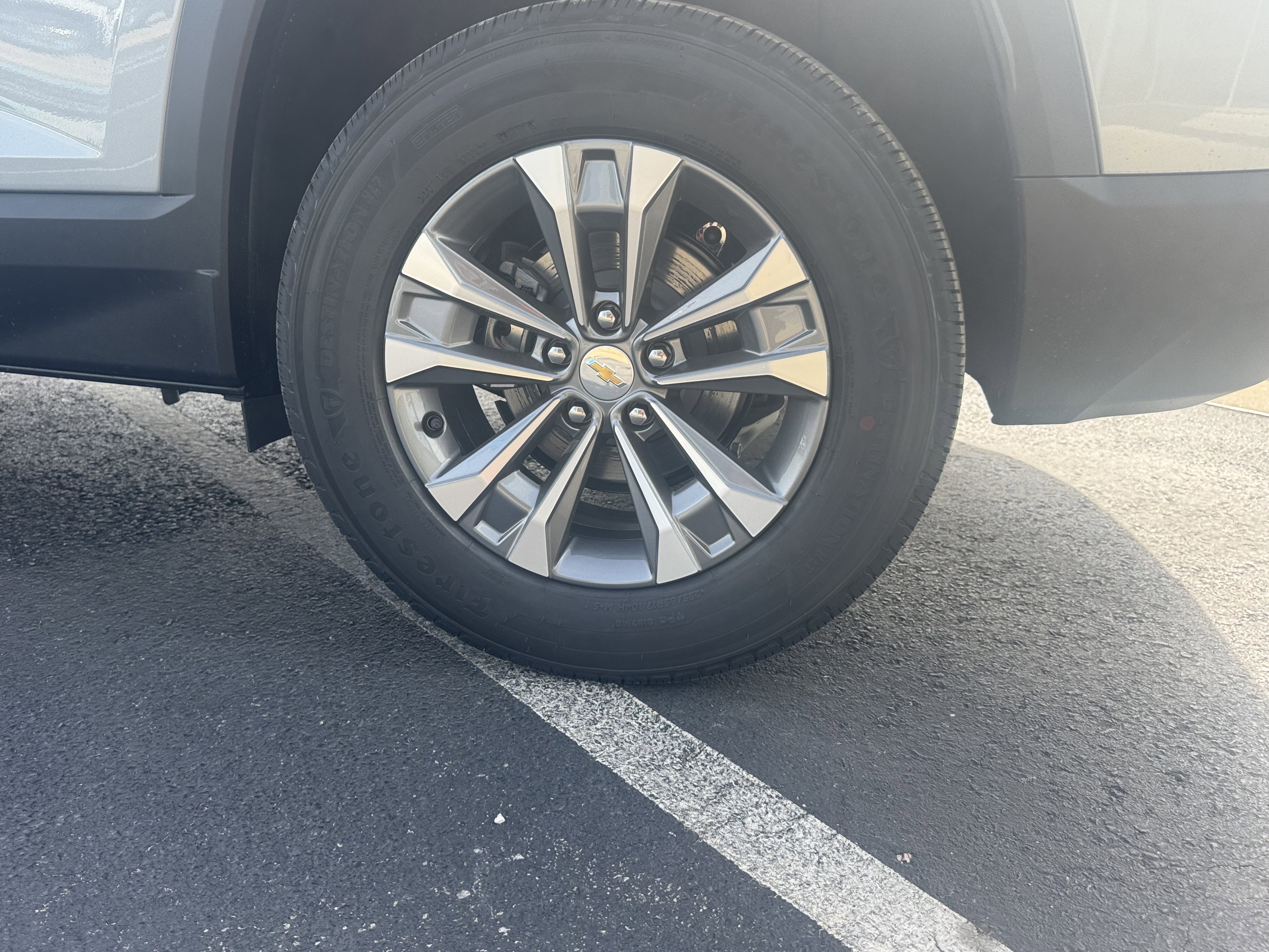 New 2026 Chevrolet Equinox LT image 6