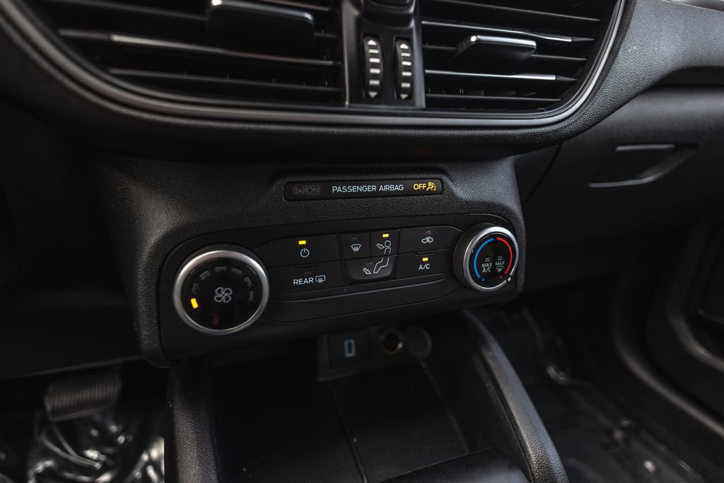 Used 2020 Ford Escape S image 16