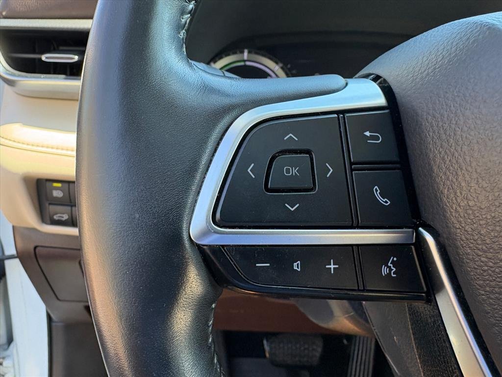 Used 2020 Toyota Highlander Platinum AWD/4WD image 10