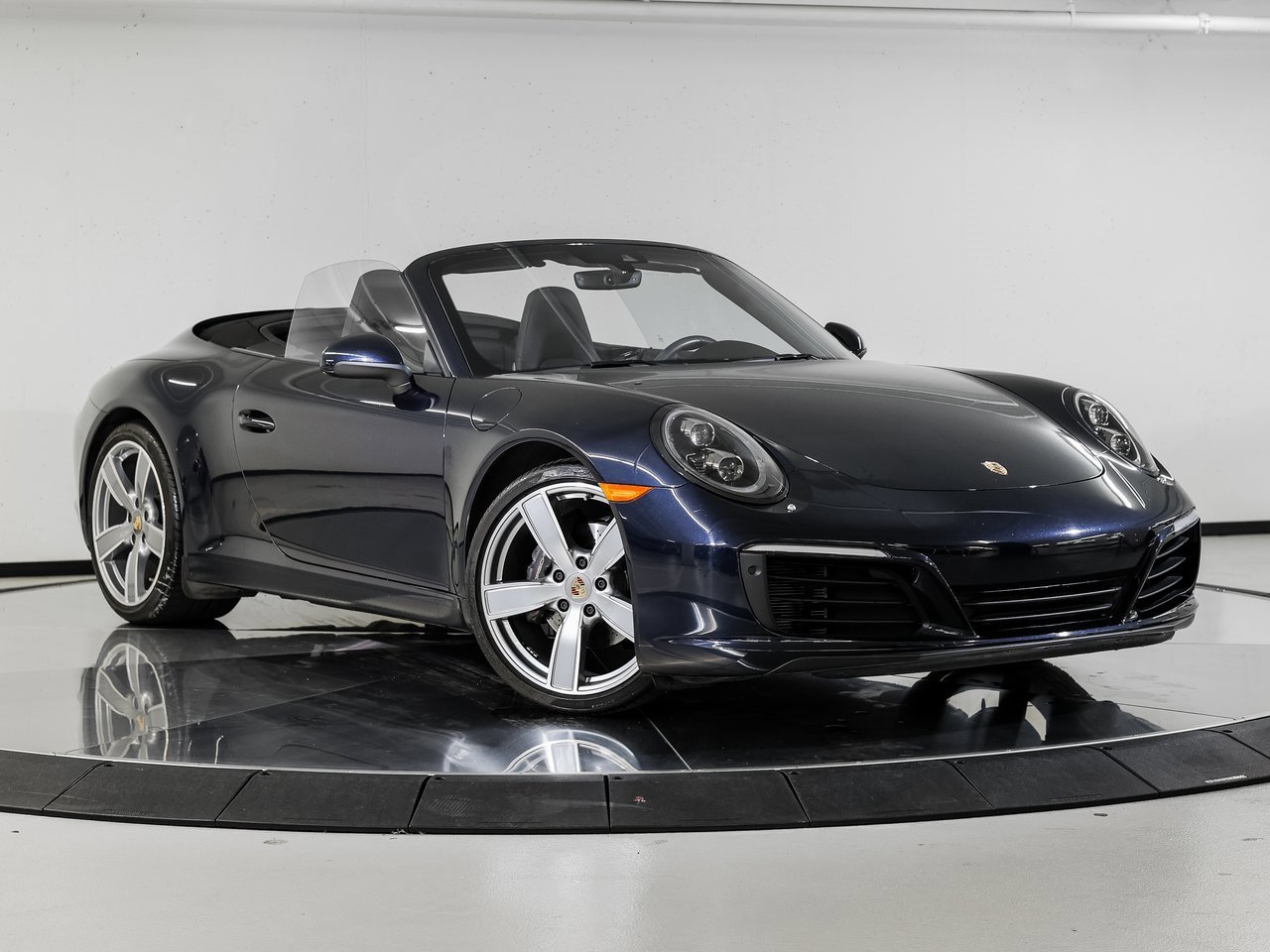 Used 2017 Porsche 911 Carrera 4 image 8