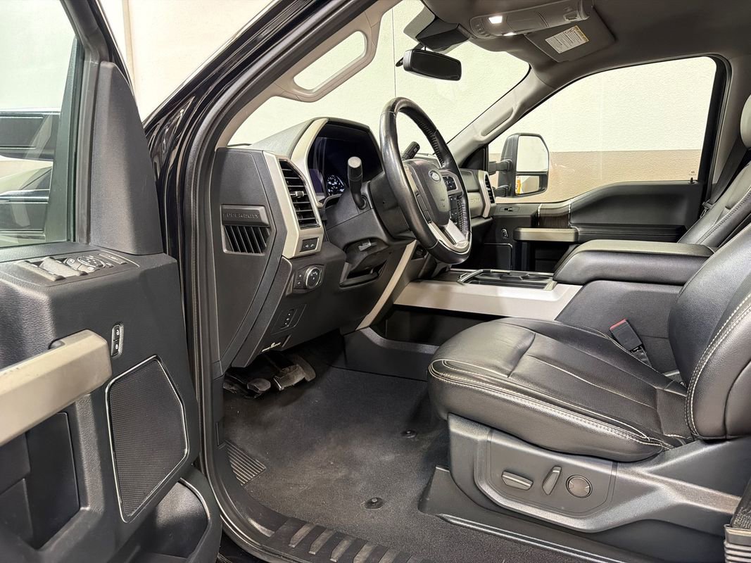 Used 2021 Ford F250 Lariat w/ FX4 Off-Road Package AWD/4WD image 11