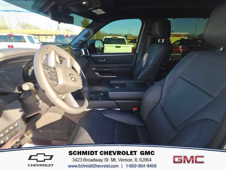 Used 2025 Toyota Tundra Platinum w/ TRD Off-Road Package image 12