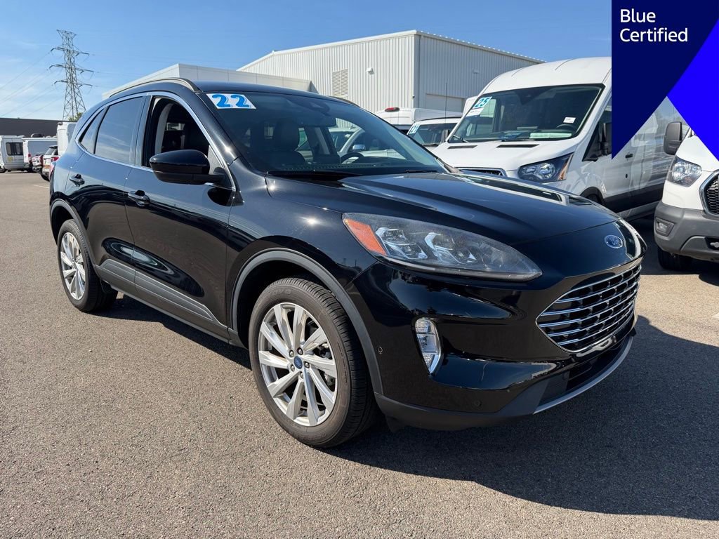 Certified 2022 Ford Escape Titanium w/ Titanium Elite Package AWD/4WD image 2