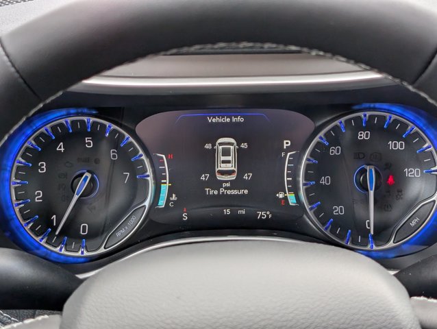 New 2027 Chrysler Pacifica Select FWD image 25