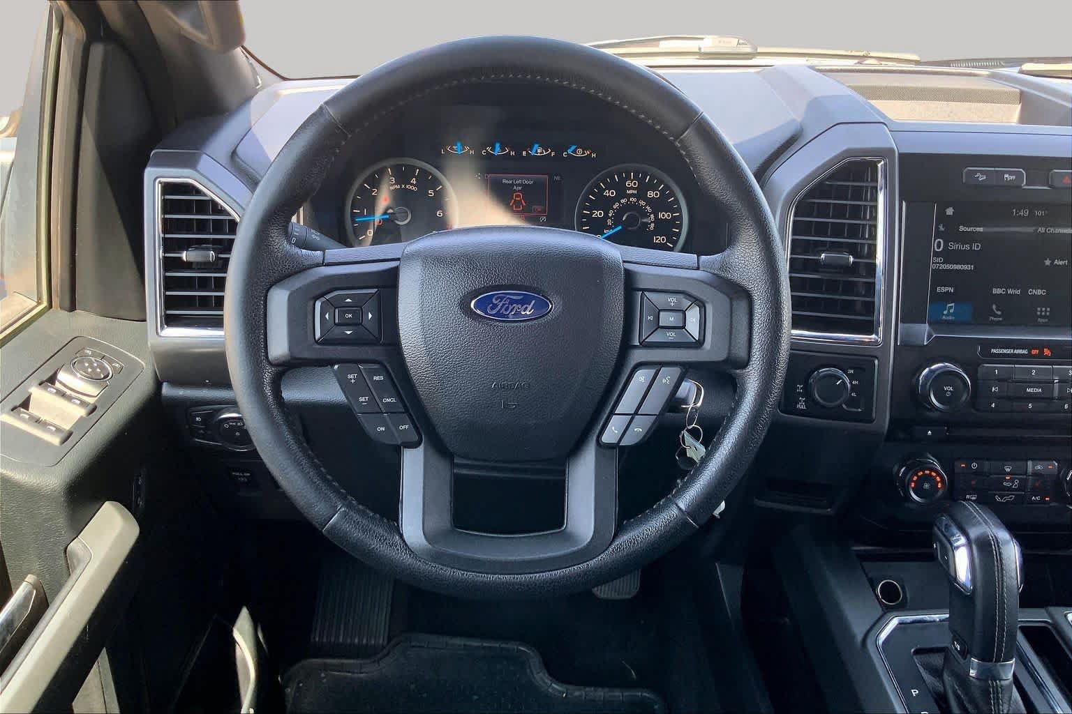 Used 2016 Ford F150 XLT w/ Equipment Group 302A Luxury AWD/4WD image 6