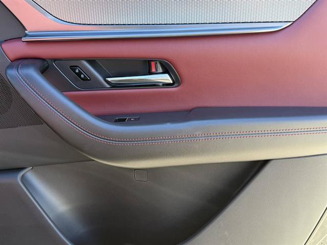 New 2025 MAZDA CX-70 Plug-In Hybrid w/ Premium Plus AWD/4WD image 25