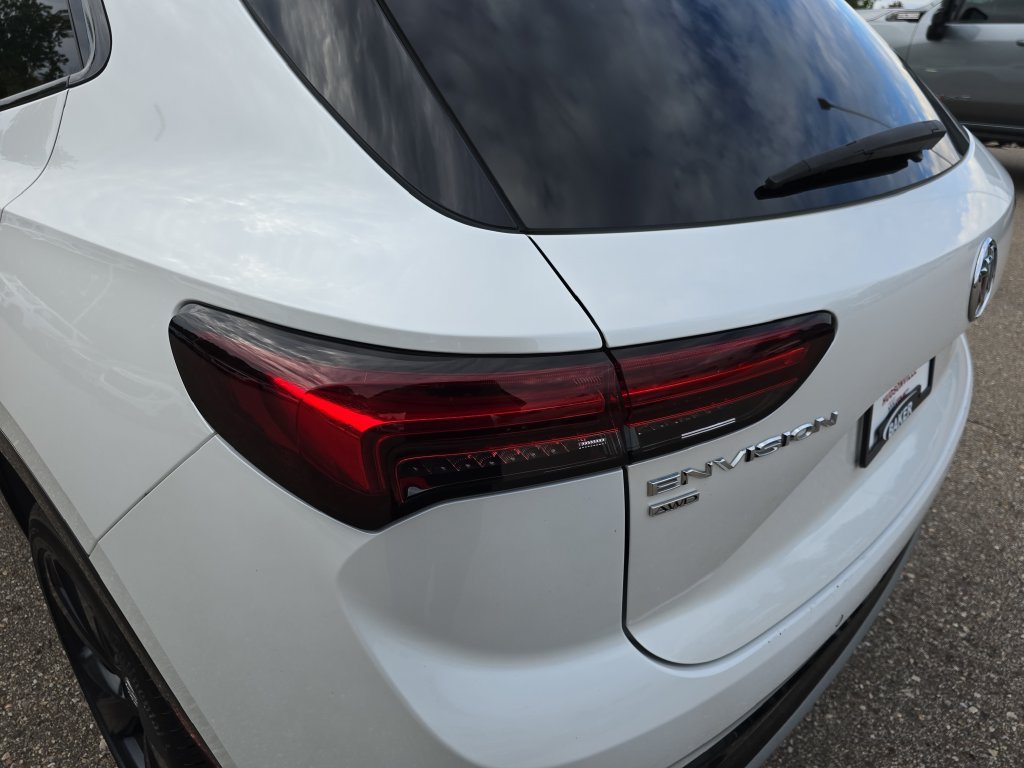 Used 2023 Buick Envision Preferred w/ Sport Touring Package AWD/4WD image 36