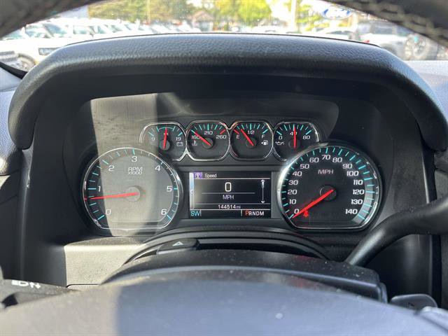 Used 2015 Chevrolet Suburban LT AWD/4WD image 18