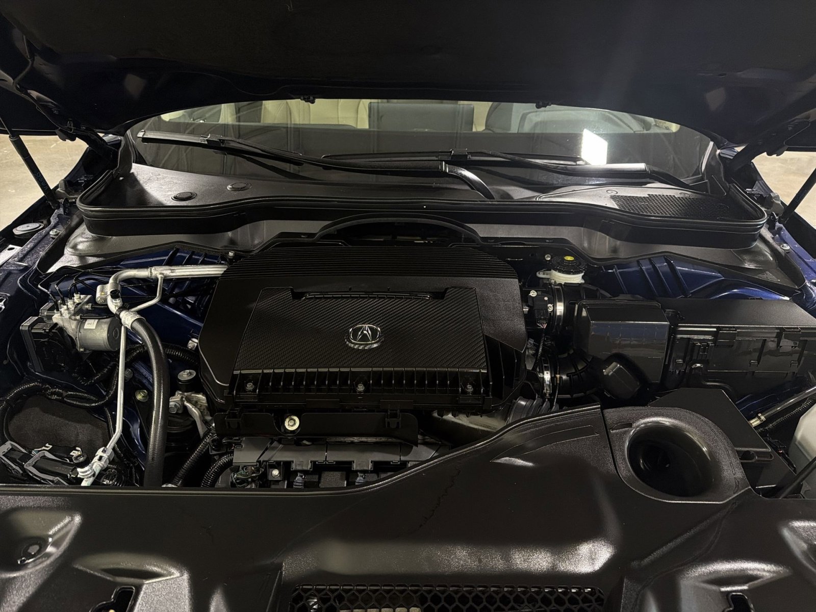 Used 2023 Acura MDX SH-AWD image 24
