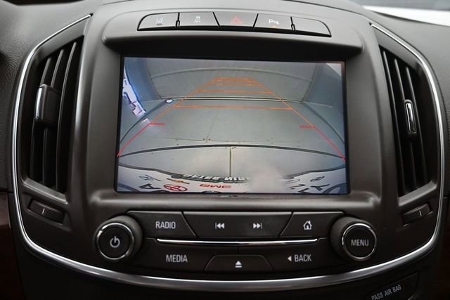 Used 2017 Buick Regal Premium w/ Driver Confidence Package #2 FWD image 15