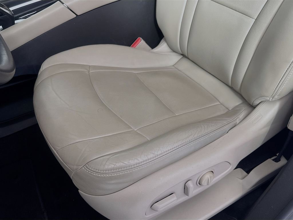 Used 2018 Buick Enclave Essence w/ Trailering Package image 22